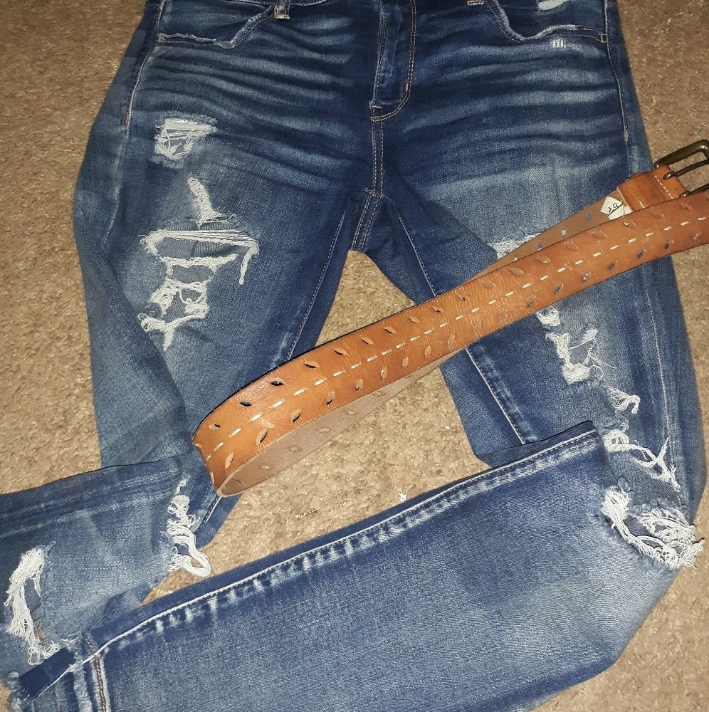 Bnwt totally destroyed jeggings aeo